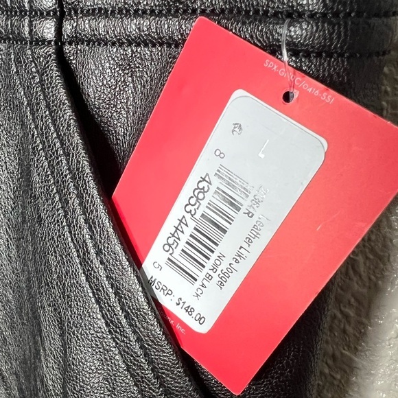 Spanx Women’s Black Leather Like Jogger Rise High - Picture 12 of 17